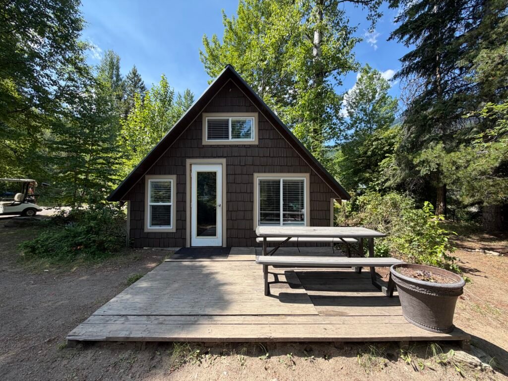 Cabin#1_Front_View